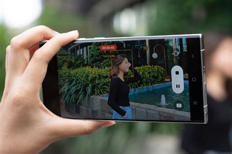 Rekomendasi Smartphone Videografi 4K dengan Stabilisasi Terbaik
