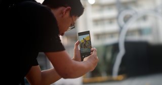 Duel Fotografi Mobile: iPhone 15 Pro vs. Samsung Galaxy S24 Ultra