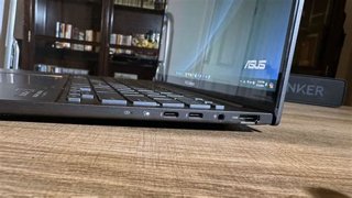 Duel Sengit! ASUS Zenbook vs. Dell XPS: Mana Laptop Ultraportable Terbaik?